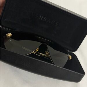 Versace Black Shield Sunglasses with Gold Medusa Details mo. 2161